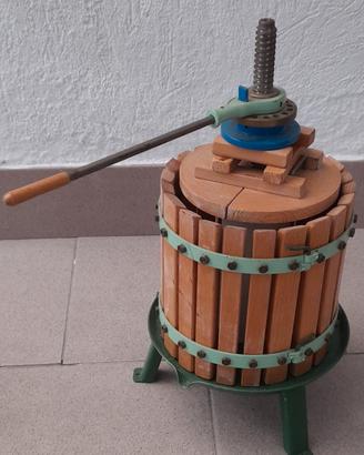 piccolo torchio in scala 1:10 