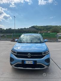VOLKSWAGEN T CROSS