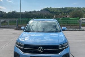 VOLKSWAGEN T CROSS