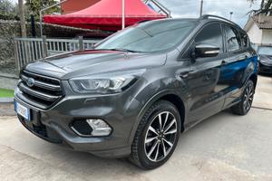 Ford Kuga 2.0 TDCI 150 cv 4WD Powershift ST-Line