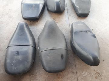 selle in buone condizioni di vari scooter