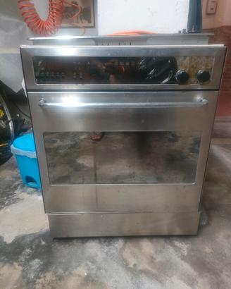 Forno con Piastra induzione 