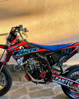 Fantic 125 Motard Competition