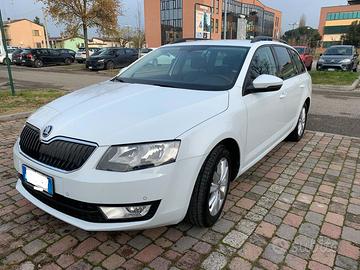 Skoda Octavia Wagon1.4 tsi 110cv