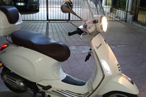 Piaggio Vespa 150 Primavera
