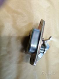 Blocchetto serratura portellone posteriore ape