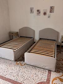 Armadio Letti Comodini reti divani