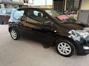 Renault Twingo 1.2 16V Live