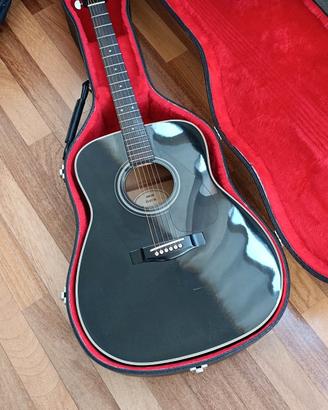 Chitarra acustica Yamaha nera 