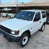 Mitsubishi Pajero 2.5 TDI GLX