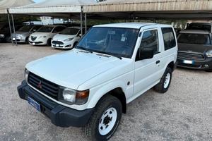 Mitsubishi Pajero 2.5 TDI GLX