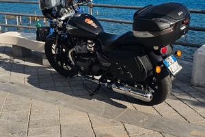 Royal Enfield Super Meteor - 2023