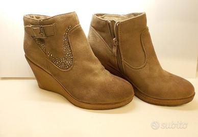 Stivaletti pelle con zeppa e brillantini