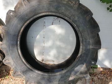 2 Gomme per trattore misura 11.2 r24