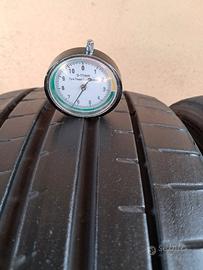 205 40 18 86W Goodyear  Usato Controllato