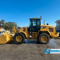 Pala gommata Caterpillar 938K 15,9ton