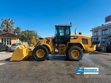 Pala gommata Caterpillar 938K 15,9ton