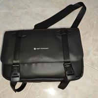 BORSA PER  FOTOCAMERA NUOVA