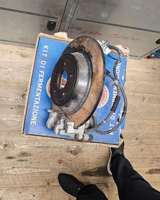 Dischi , pasticche, pinze elettroniche tubi FORD P