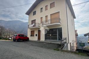 2 LOCALI A MEZZENILE