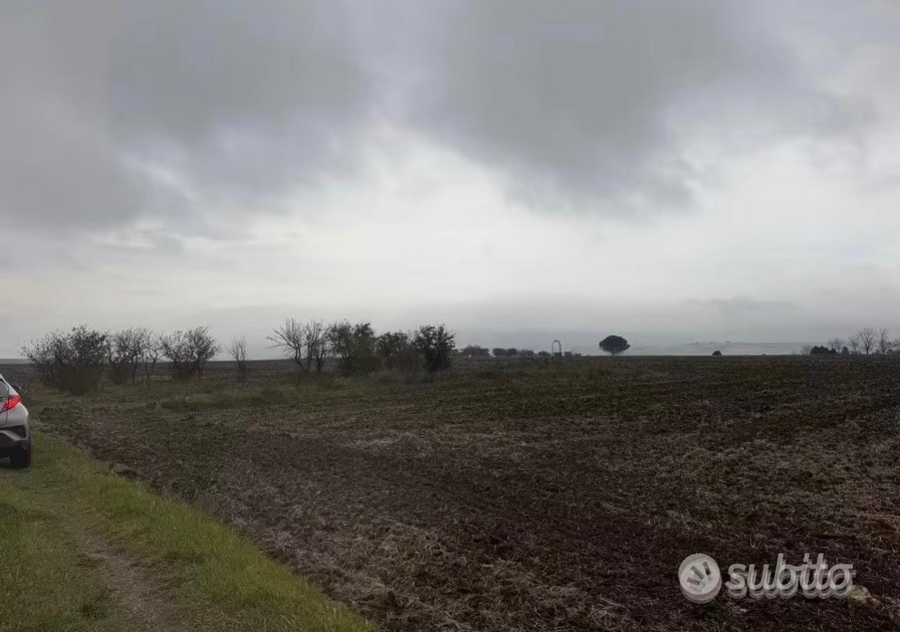 Terreno con pozzo (edificabile) - Vista 2