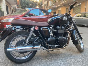 Triumph Bonneville (2005)