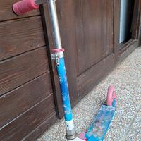 Monopattino due ruote Frozen