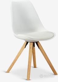 Sedie BLOKHUS bianche gambe legno