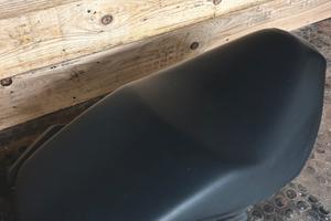 Sella malaguti phantom f12r