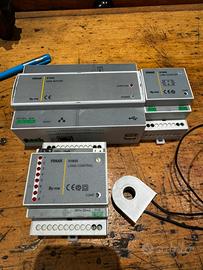 vari pezzi domotica Vimar