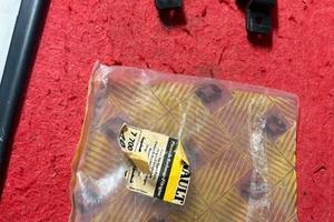 Attacchi paraurti Renault 5 GT turbo nuovi