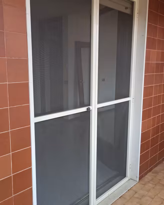 zanzariera per porta finestra