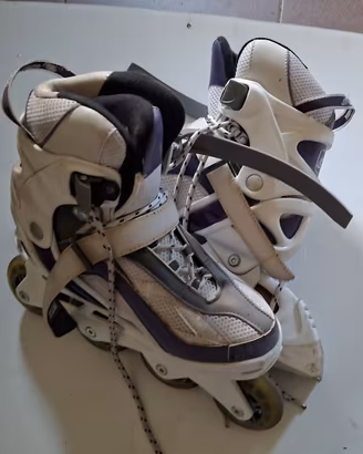 Pattini in linea (rollerblade) marca Crazy Creek