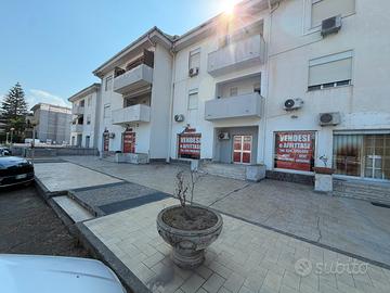 Locale uffici o appartamenti