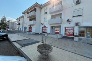 Locale uffici o appartamenti