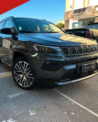 Jeep Compass 1.5 Turbo T4 130 MHEV 2WD summit
