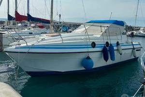 Azimut 28 Fuoribordo Suzuki 250 anno 2024