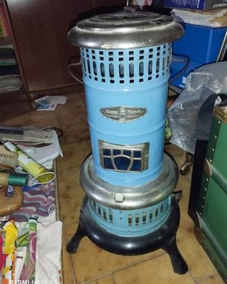 stufa a kerosene Vintage 