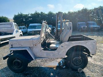 Jeep Willys 2200 benzina