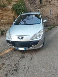 Peugeot 307 HDi 1.6  66kw (90cv) 