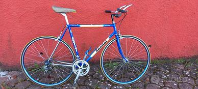 bici da strada corsa Santini 