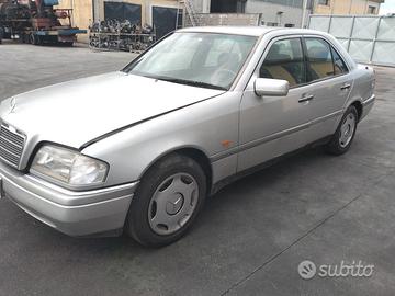 MERCEDES CLASSE C W202 200 benzina per ricambi