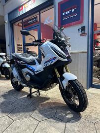 Honda X-ADV 750 Special edition 2026 in HFP MOTORS