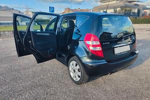 Mercedes A 150 Benzina ( NAVIGATORE )