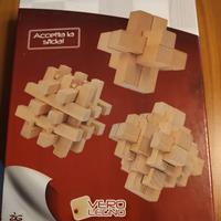 rompicapo in legno 