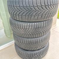 Pneumatici invernali  misura 225/50/ 18