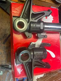 Piedini forcella Ducati Monster 696 796