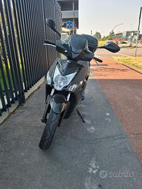 Scooter Kymco Agility 200