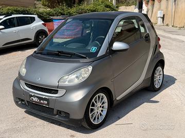 Smart ForTwo 1000 52 kW MHD coupé passion