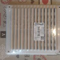 GRATA IN PLASTICA BIANCA , CON RETINA ANTIZANZARE